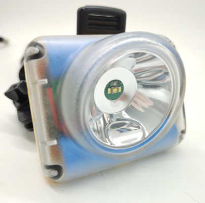 قیمت خوب چراغ معدن قابل شارژ ضدآب IP68، 5200 میلی‌آمپر ساعت، 225 لومن آنلاین